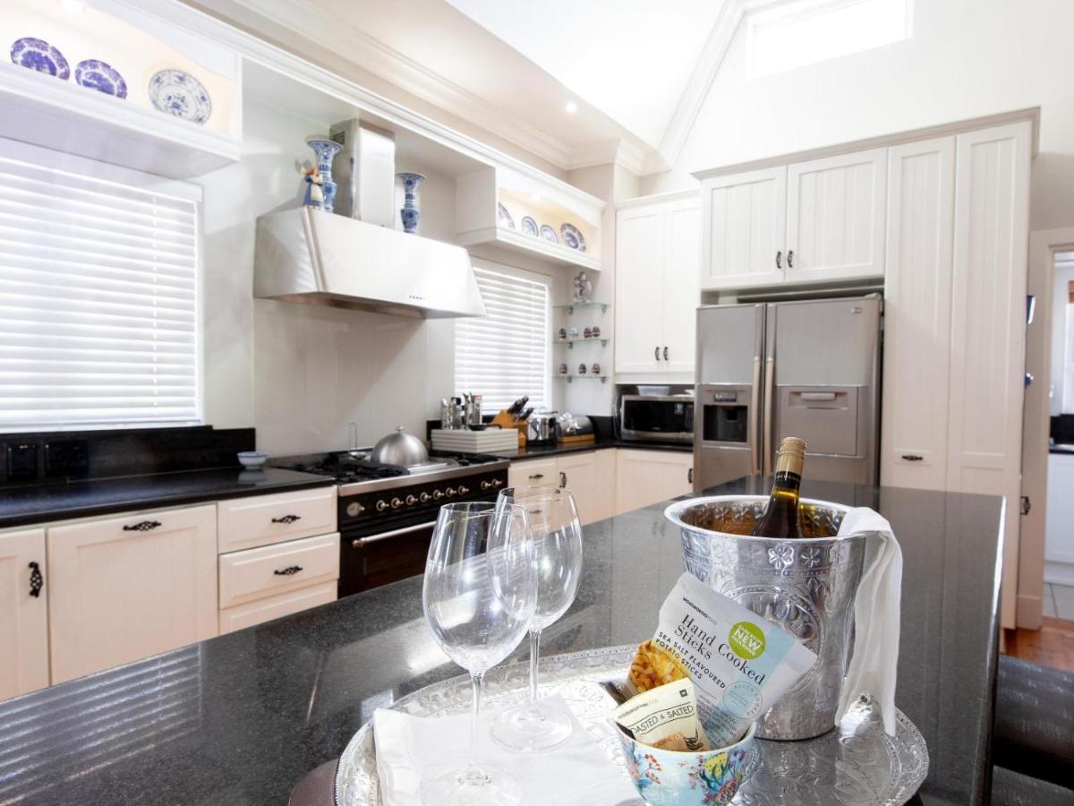 No 4 Boutique Beach House 伊丽莎白港 外观 照片